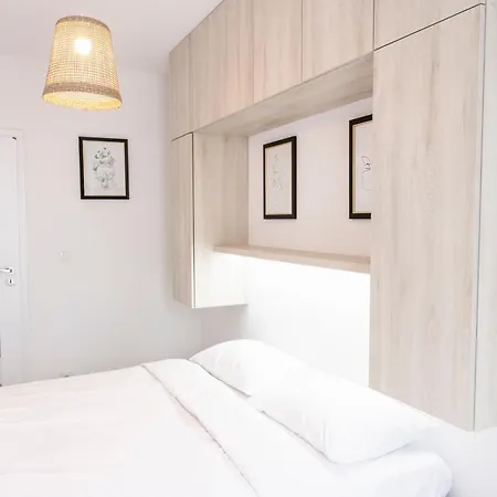 Oasis Park Zrodliska Centrum Apartman *
